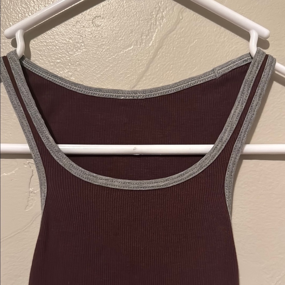 Lululemon Athletica Dark Brown Tank Top with Keyhole Back 4 - Picture 2 of 6